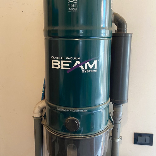 Collegamento impianto aspirapolvere centralizzato Beam Electrolux Platinum a tubo diametro 50 parallelo alla parete 6